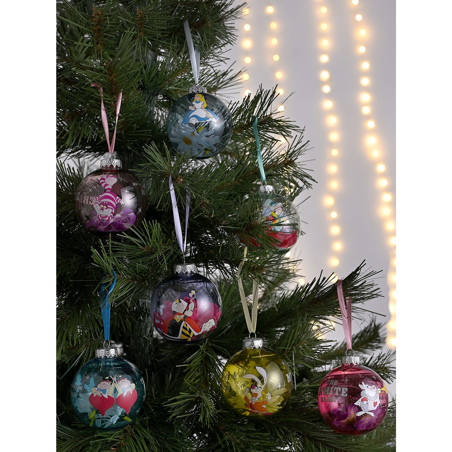 Disney Set of 7 Baubles - Alice In Wonderland