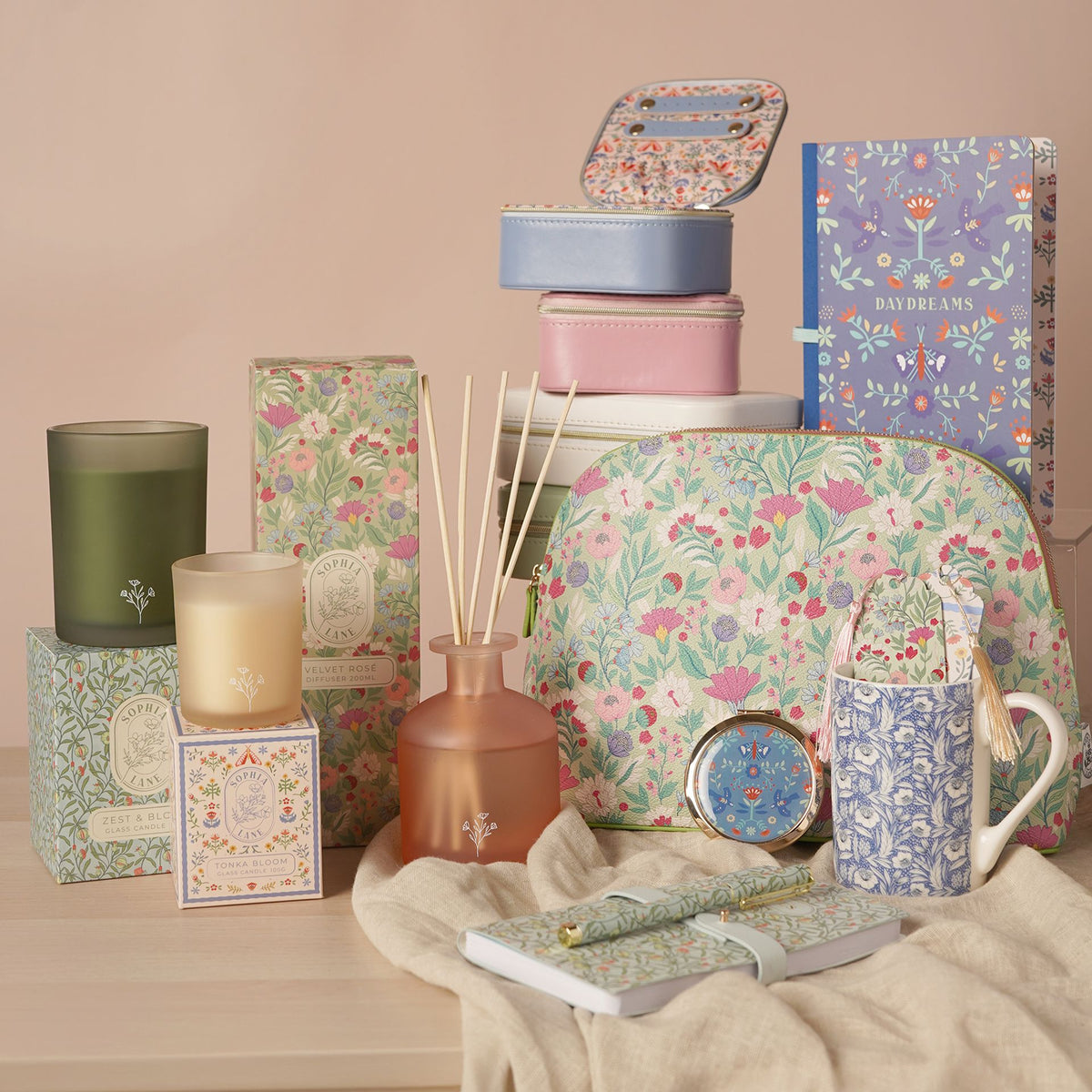 Sophia Lane Tonka Bloom Floral Candle - 250g