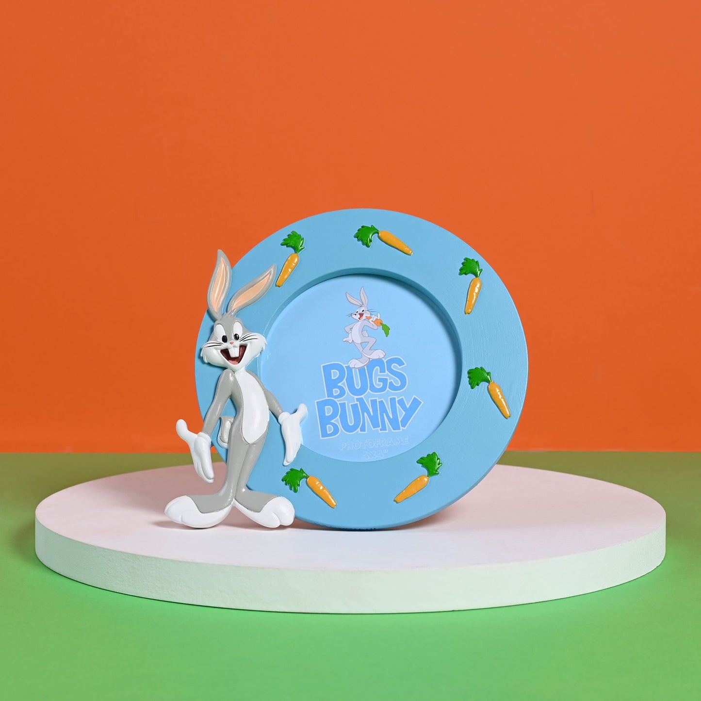 Warner Bros Looney Tunes Bugs Bunny Resin Photo Frame - 15cm