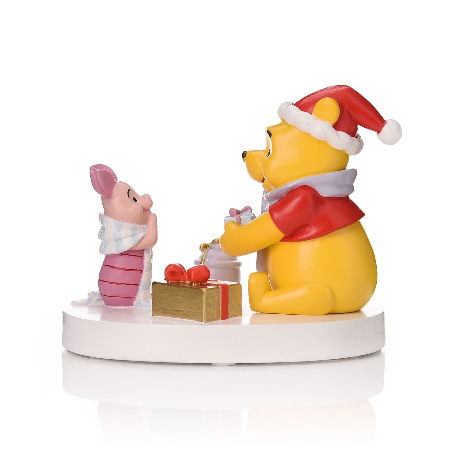Disney Winnie Large Figurine "A Good Day for Sharing"